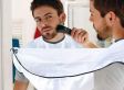 Bondoo Baardschort - Baard schort - Sterke zuignappen - Inclusief opbergzak - Baard accessoires - Beard Bib - Wit